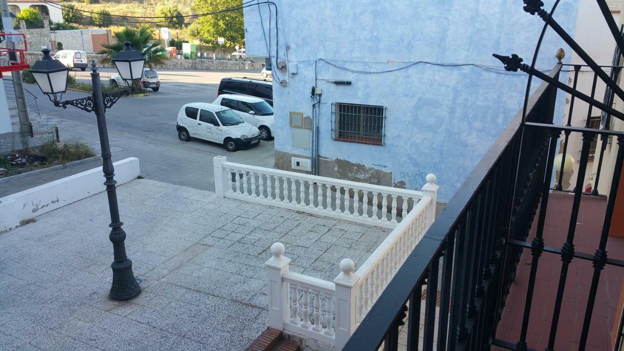 Sotel Valle Guadiaro プエブロ・ヌエボ・デ・グアディアロ エクステリア 写真