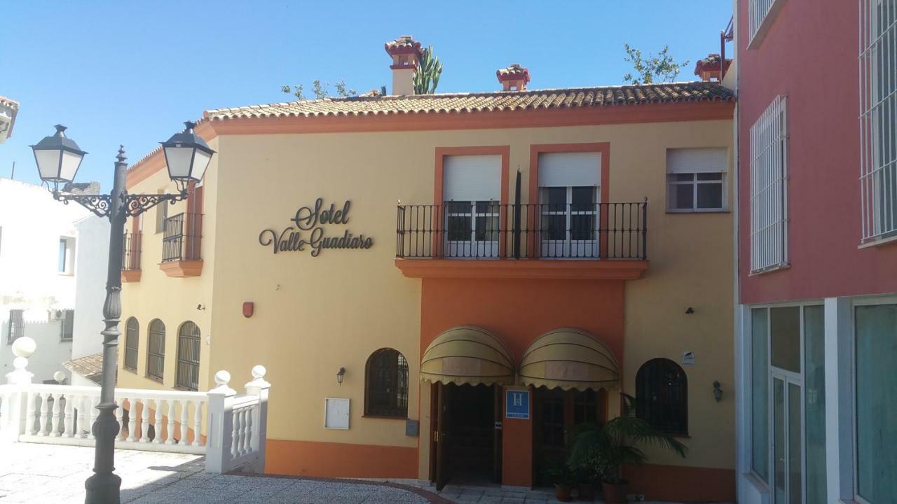 Sotel Valle Guadiaro プエブロ・ヌエボ・デ・グアディアロ エクステリア 写真